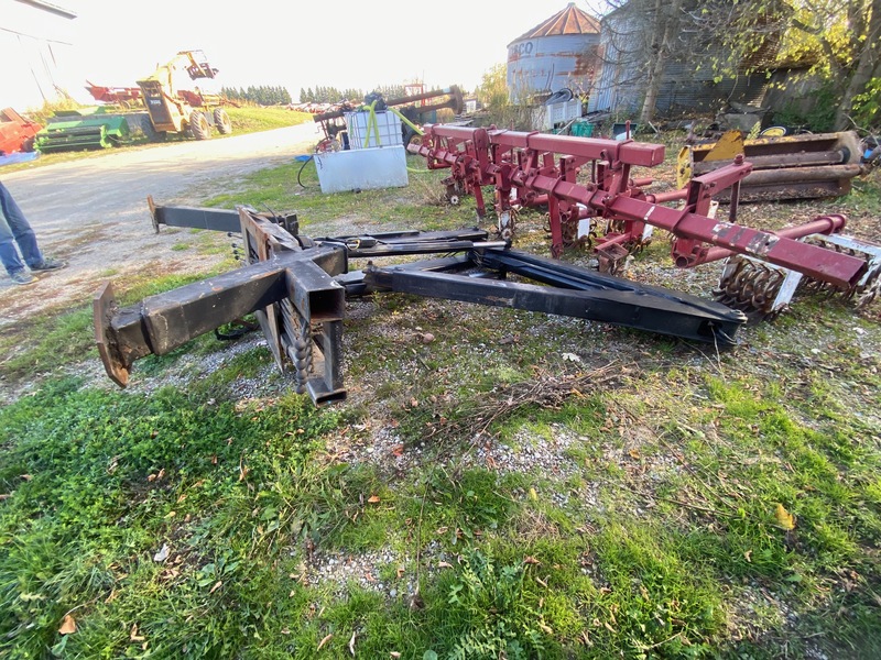 Miscellaneous  Mounted Hydraulic Crane Photo